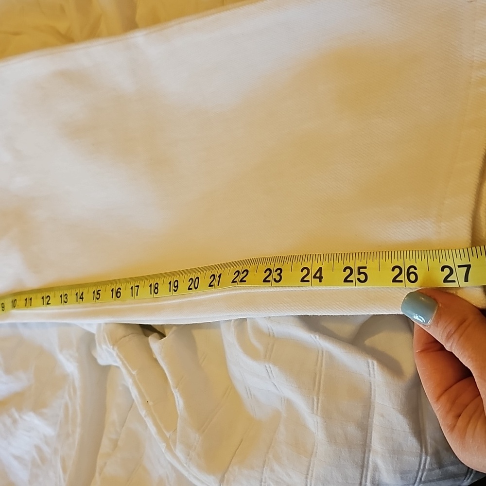 Banana Republic White High-Waisted Jeans - Picture 10 of 11
